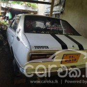 TOYOTA COROLLA 1976