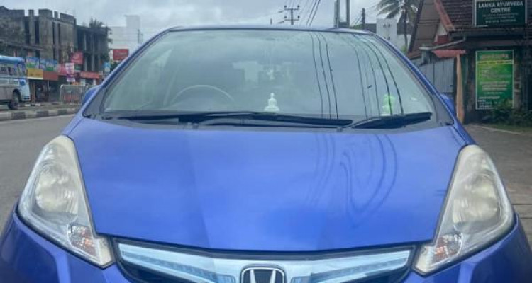 HONDA FIT 2012