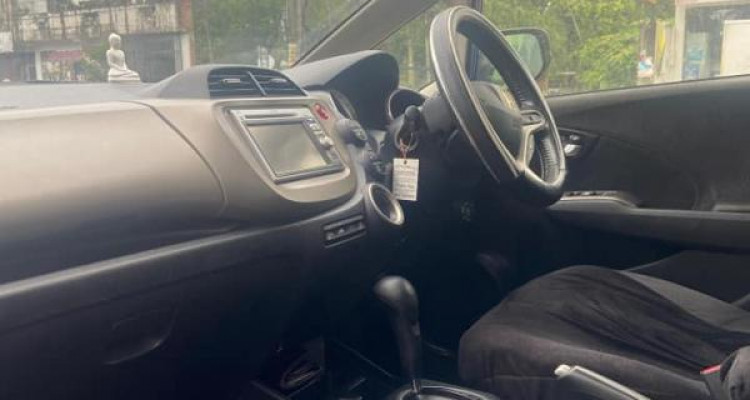 HONDA FIT 2012