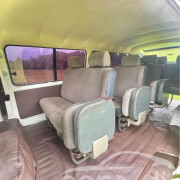 TOYOTA HIACE 1988