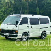 TOYOTA HIACE 1988