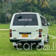 TOYOTA HIACE 1988