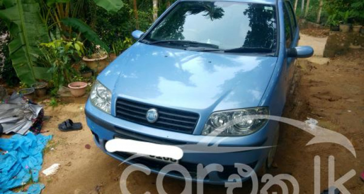 FIAT PUNTO 2004