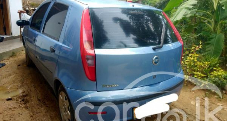 FIAT PUNTO 2004