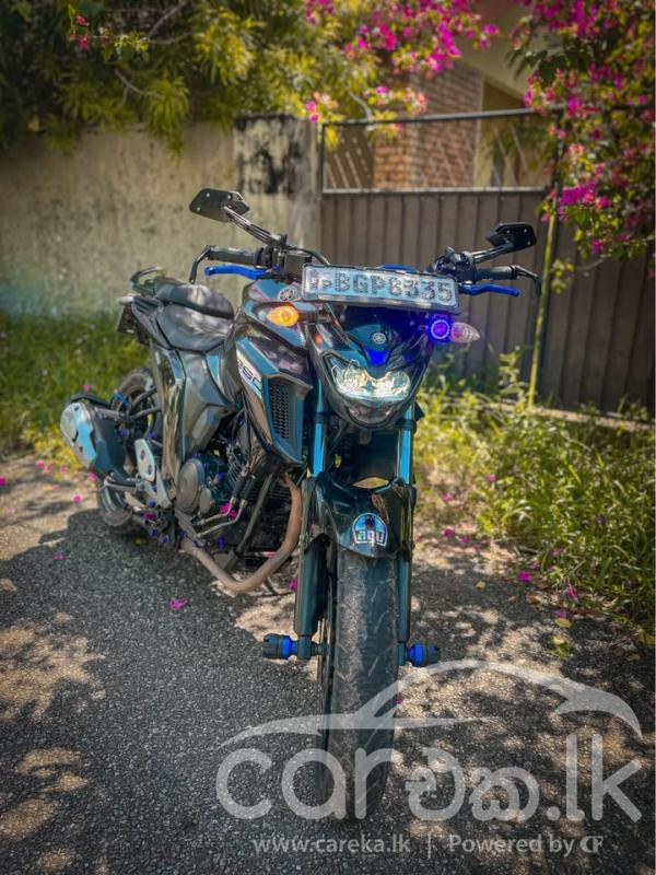 YAMAHA FZ 2018
