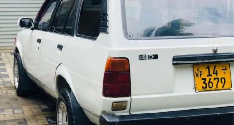 TOYOTA COROLLA KE74 1983