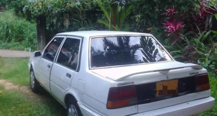 TOYOTA COROLLA AE81 1984