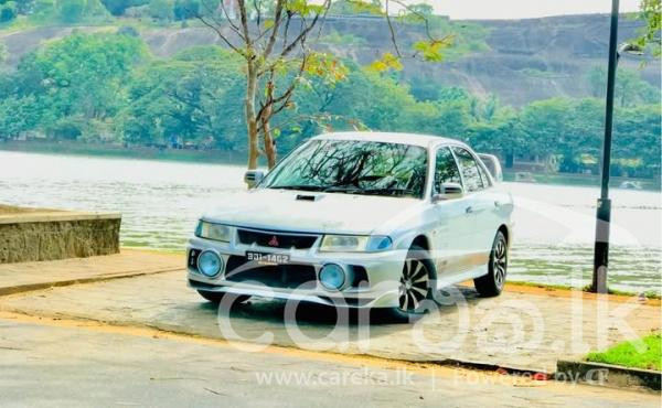 MITSUBISHI LANCER CK1 1999