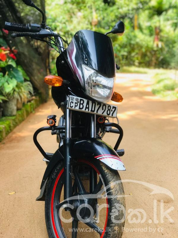 BAJAJ PLATINA 2012