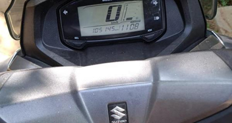 SUZUKI BURGMAN 2019