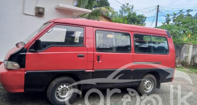 HYUNDAI H100 2000