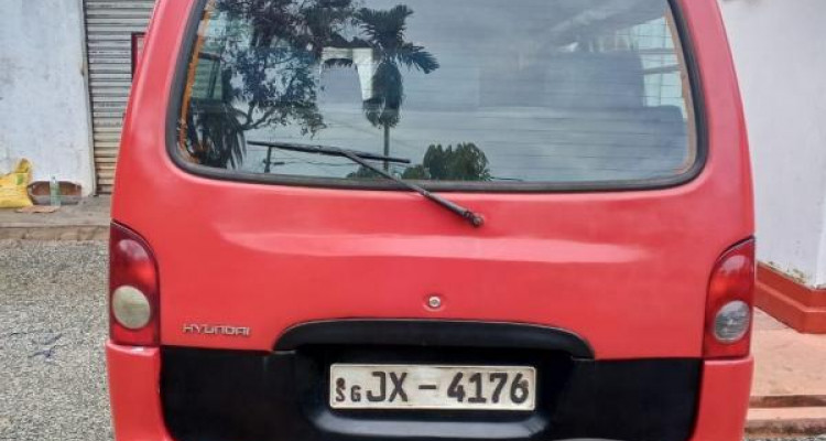 HYUNDAI H100 2000