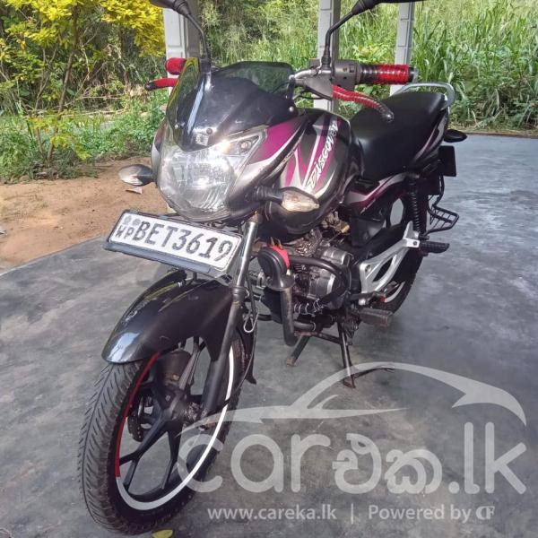BAJAJ DISCOVER 2016