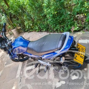 BAJAJ DISCOVER 2015