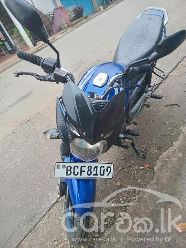 BAJAJ DISCOVER 2015