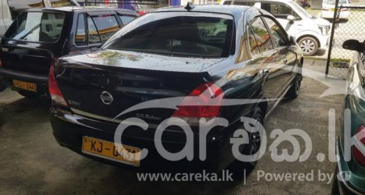 NISSAN SUNNY 2010