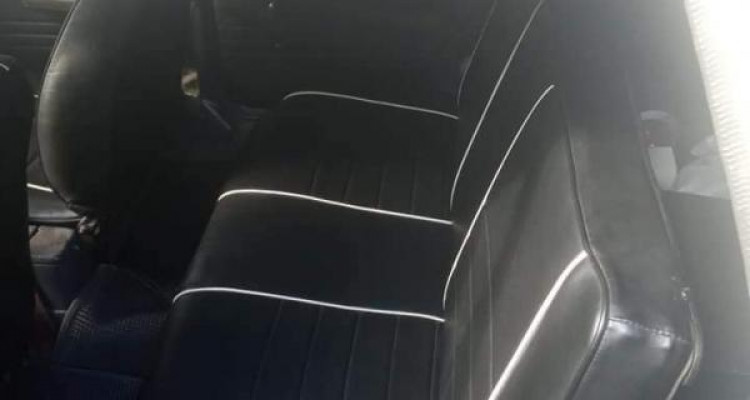 MAZDA FAMILIA 1988