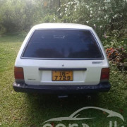 MAZDA FAMILIA 1988