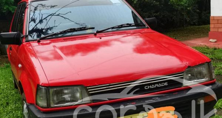 DAIHATSU CHARADE 1986