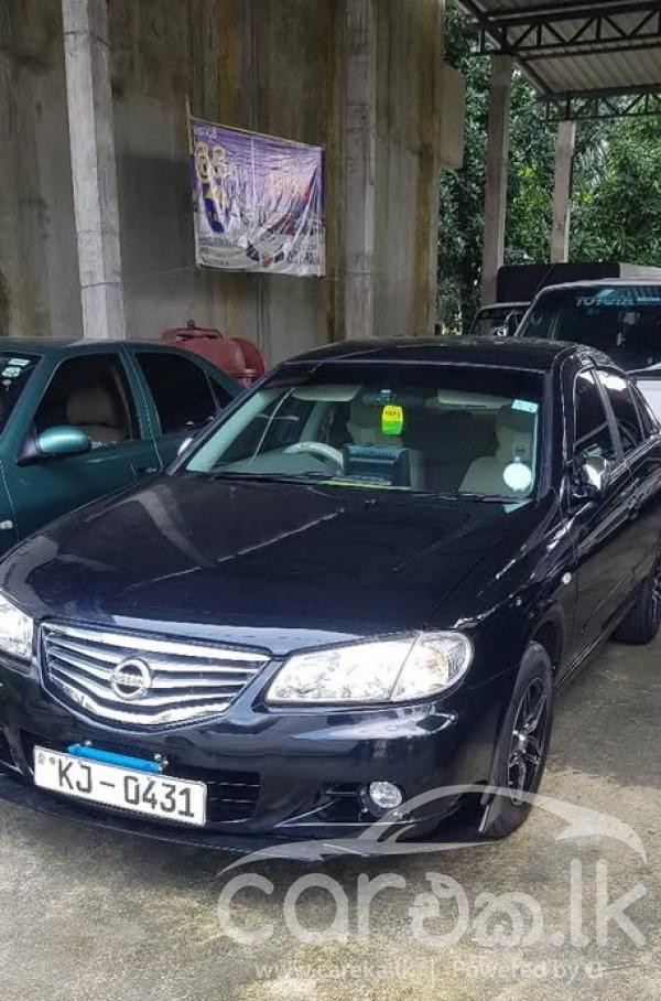 NISSAN SUNNY 2010