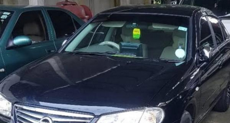 NISSAN SUNNY 2010