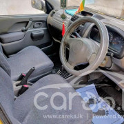 SUZUKI SWIFT 2001