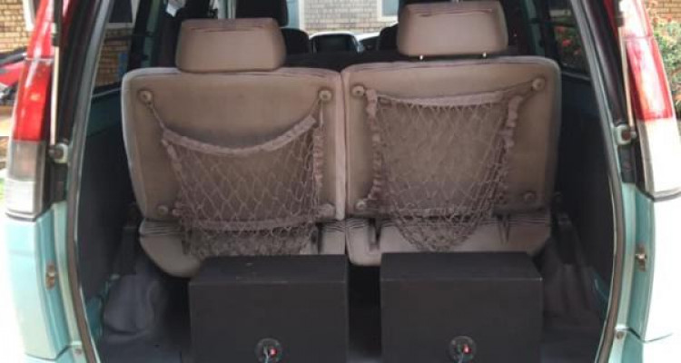 TOYOTA NOAH CR42 2000