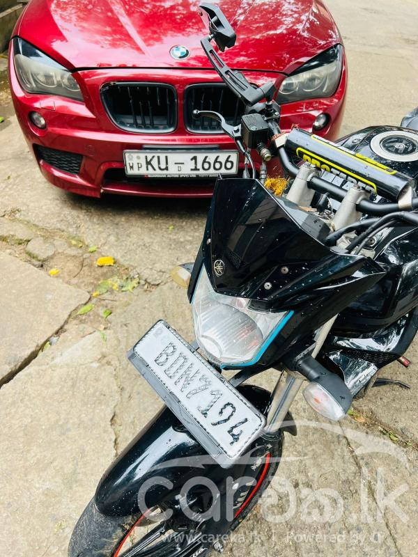 YAMAHA FZ 2016