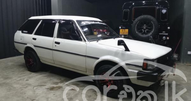 TOYOTA COROLLA DX WAGON 1984
