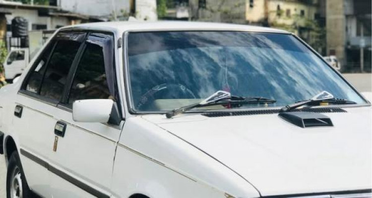 NISSAN SUNNY B11 1983