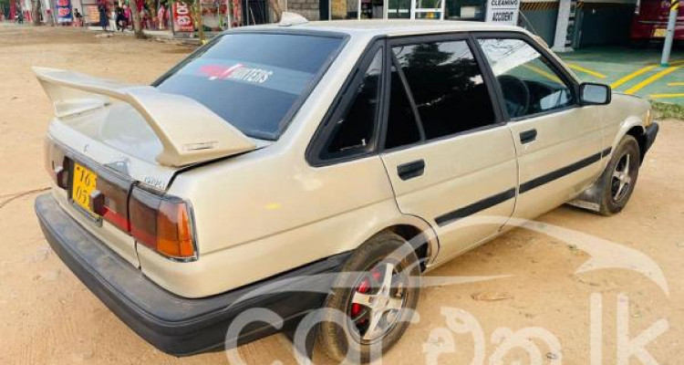 TOYOTA SPRINTER 1985