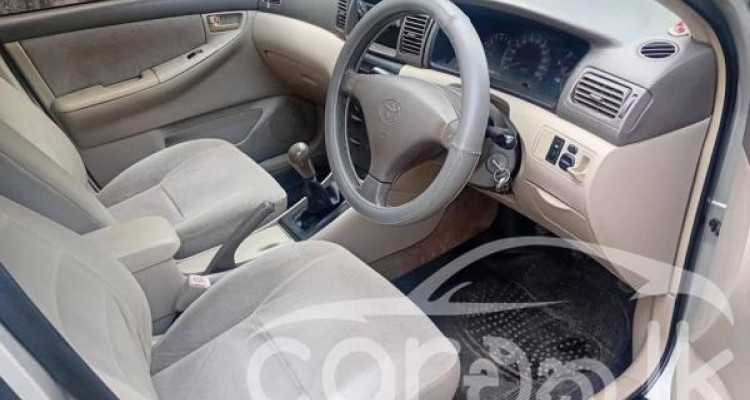 TOYOTA COROLLA 121 2004