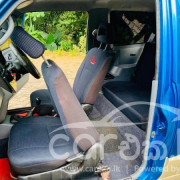 MITSUBISHI PAJERO 2001