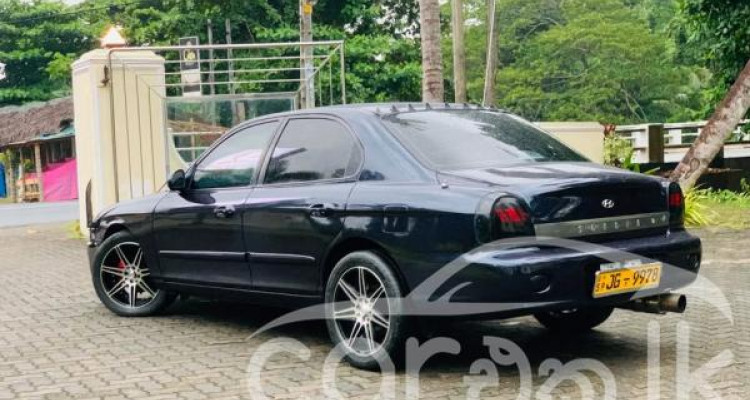 HYUNDAI SONATA 2000