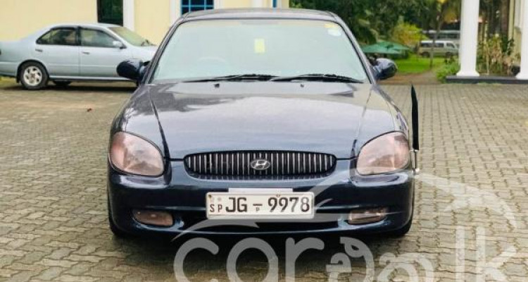 HYUNDAI SONATA 2000