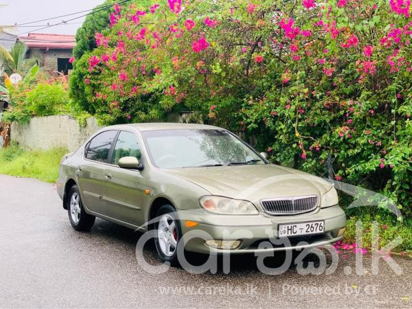 NISSAN CEFIRO 2000