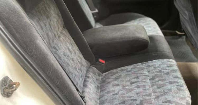 NISSAN BLUEBIRD 1998