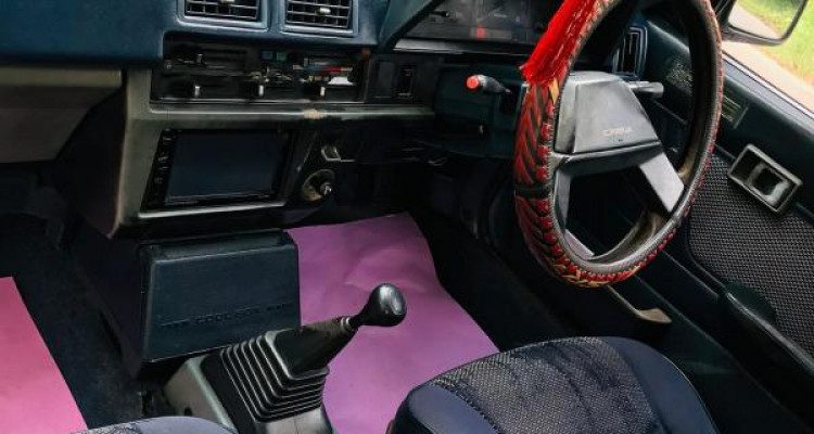TOYOTA CARINA 1985