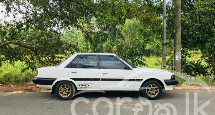 TOYOTA CARINA 1985