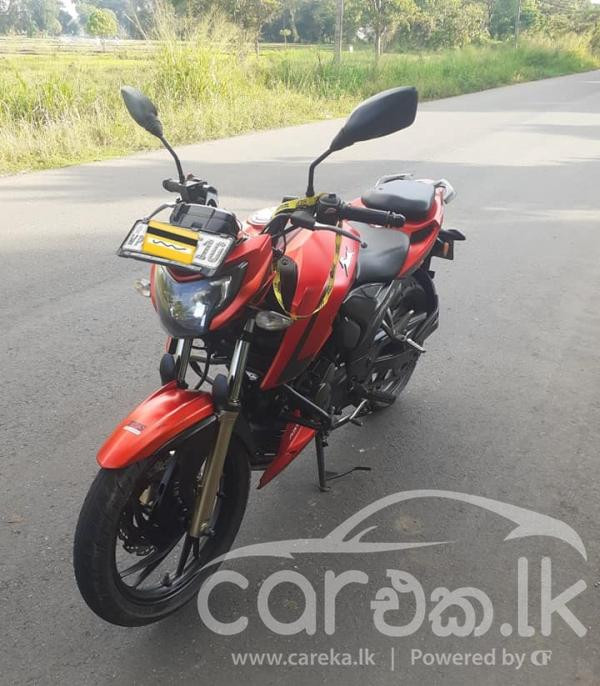 TVS APACHE 2018