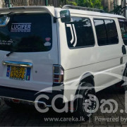 NISSAN VANETTE 2001
