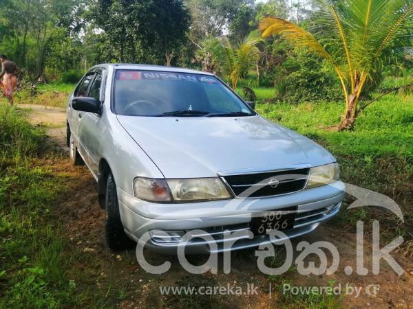 NISSAN EX SALOON 1998