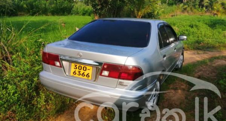NISSAN EX SALOON 1998