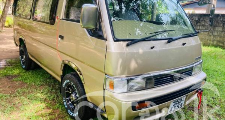 NISSAN CARAVAN 1994