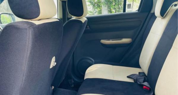 SUZUKI SWIFT 2005