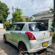 SUZUKI SWIFT 2005