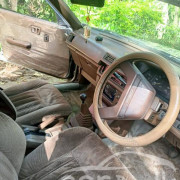 TOYOTA CARINA 1987
