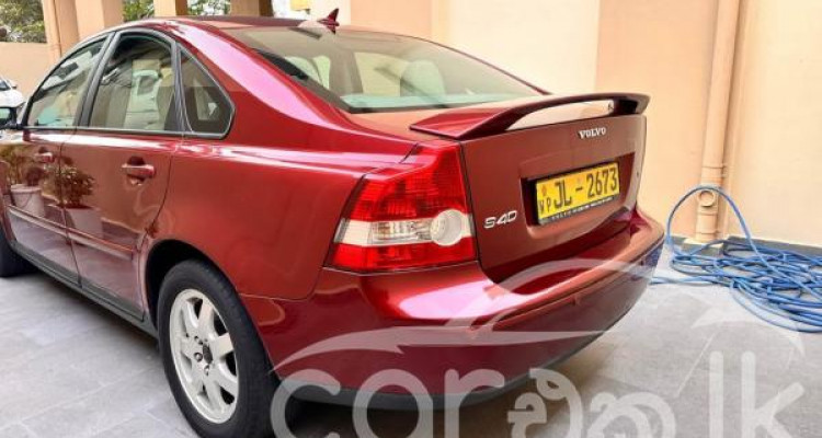 VOLVO S40 2004