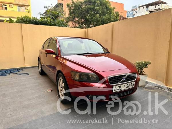 VOLVO S40 2004