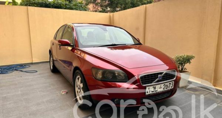 VOLVO S40 2004